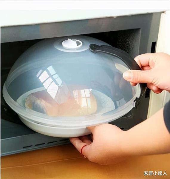 家居小超人 使用微波炉时，一定不要放这8种东西，最后一种很多人都不知道