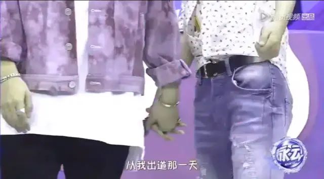 何炅|何老师的同性传闻算是坐实了...