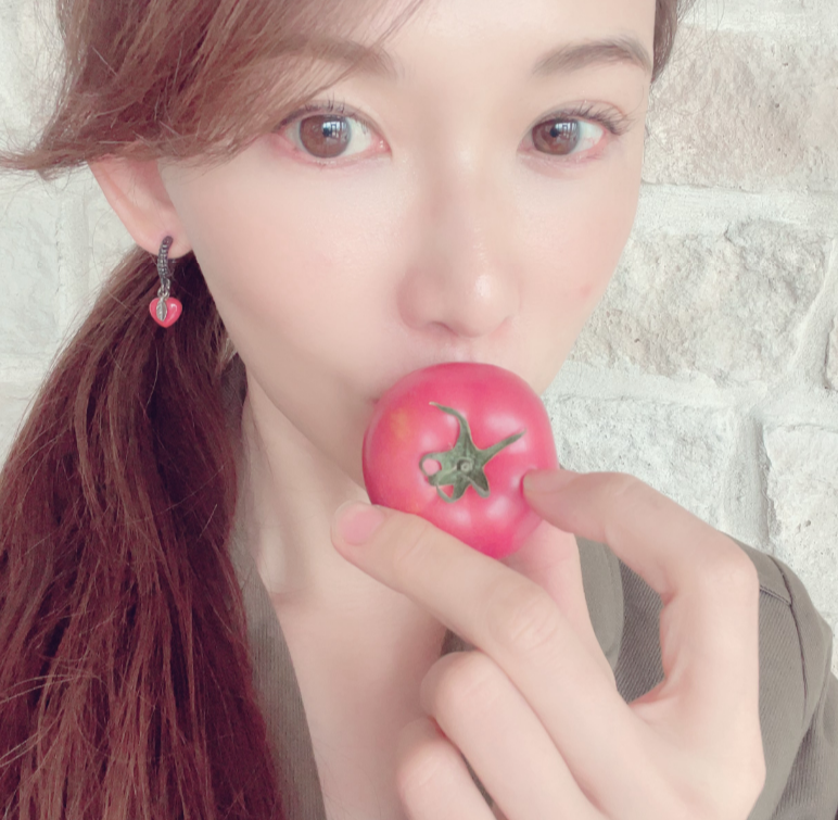 林志玲|结婚两周年林志玲近照曝光，看这怼脸状态，你们信她有46岁吗？