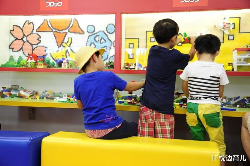 IF枕边育儿|憋尿,是3-5岁孩子的特点,上幼儿园之前提前培养如厕习惯