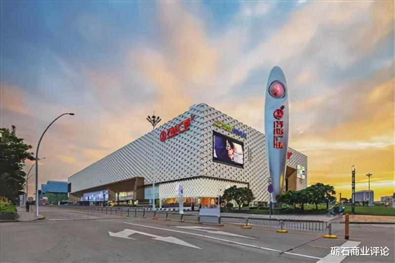 李江南|从建材市场到“生活中心”，首个第四代万达广场做对了什么？