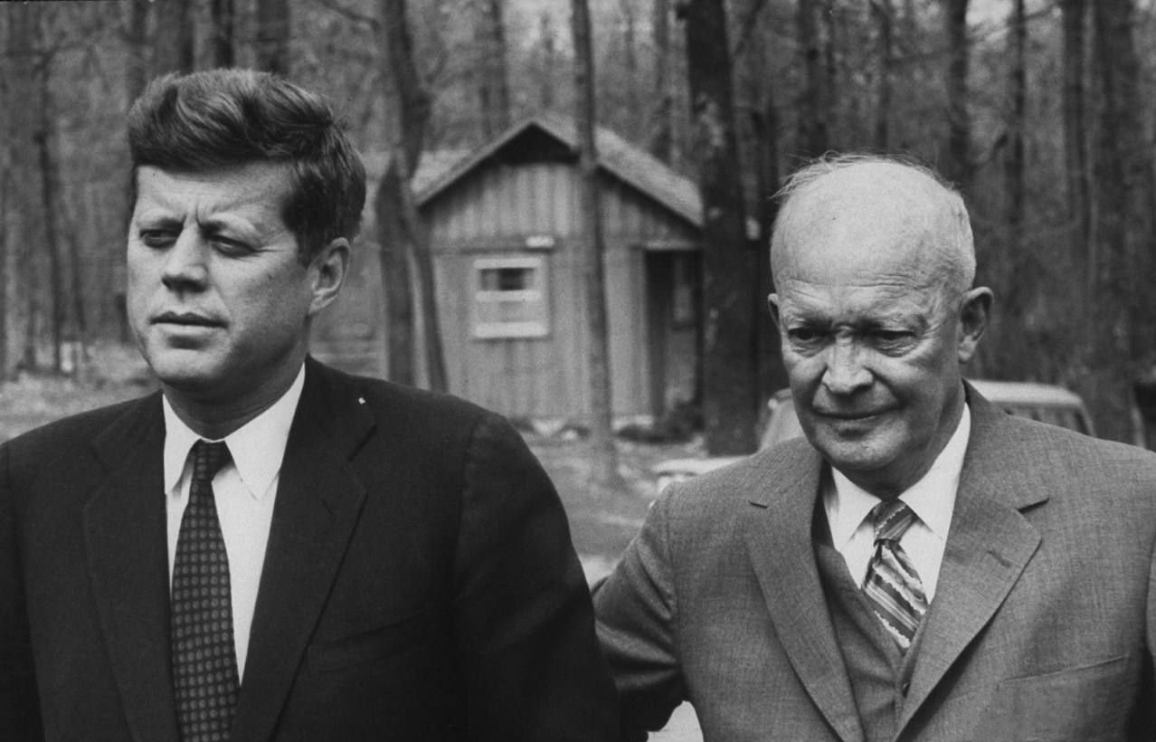 氢弹|轰炸机携4枚百万吨当量氢弹起火坠海，一枚失踪，三枚发生泄漏