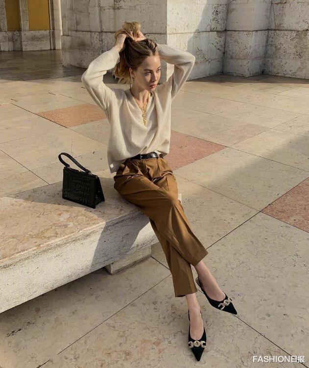 FASHION日报|身高165cm的时尚博主misvemir 温暖又有气质的秋日穿搭