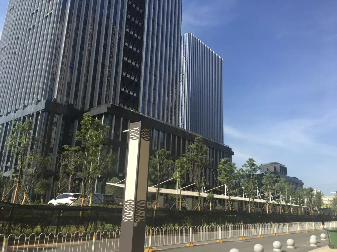 威海|沌口万家湖商服地块成交，会有商业体来吗