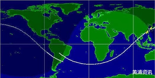 王亚平|王亚平展示自己的小房间：贴满与女儿的合照，3个小玩偶十分抢镜