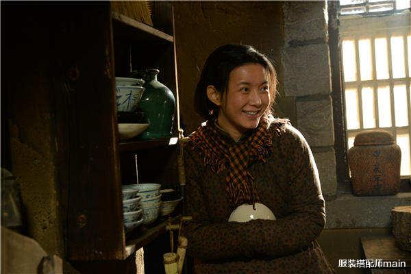 服装搭配师main|她曾是知名主持人，客串《武林外传》走红，出道18年成黄金女配角