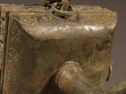 和田玉籽料|清乾隆 和田玉籽料扳指带盒一套