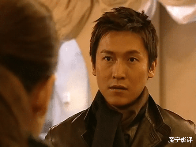 冲上云霄|飞虎之壮志英雄：阵容撞了冲上云霄，五大主角18年颜值变化大