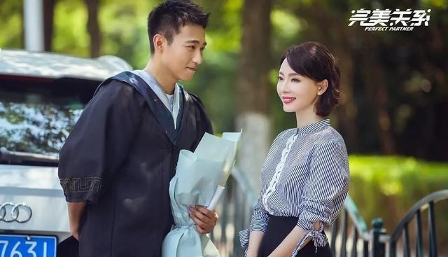 小陈有说 在《斛珠夫人》演杨幂哥哥，戏外却比她小三岁，还和吴京演过战狼