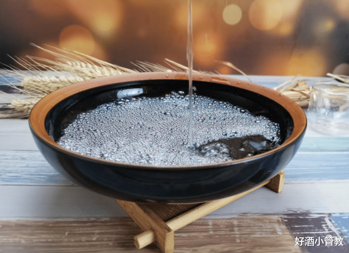 好酒小管教 中国白酒迎来新的“纯粮王”，搅局低端市场，酒友沸腾了！