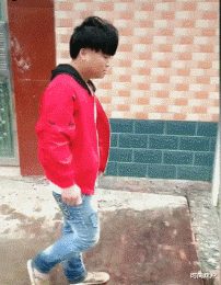 时尚炫点 “如何判断一个男人的能力如何？看腿就行了！”