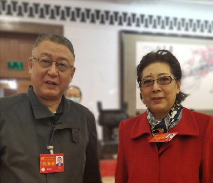 |众星庆文代会圆满闭幕！章子怡秦海璐首露面，68岁关牧村短发亮眼