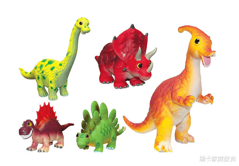 瑞卡家庭教育|孩子为啥都喜欢恐龙？心理依恋的背后原因，父母们应及早了解