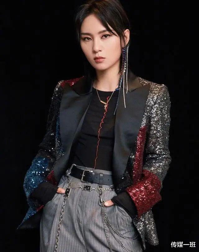 龙丹妮|华晨宇合约到期天娱旗下还有谁？龙丹妮走后，天娱发展不顺利