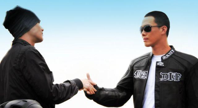 站在风雨中|《潜行狙击》上映十年，四大主演均离开TVB，谢天华、欧阳靖重聚