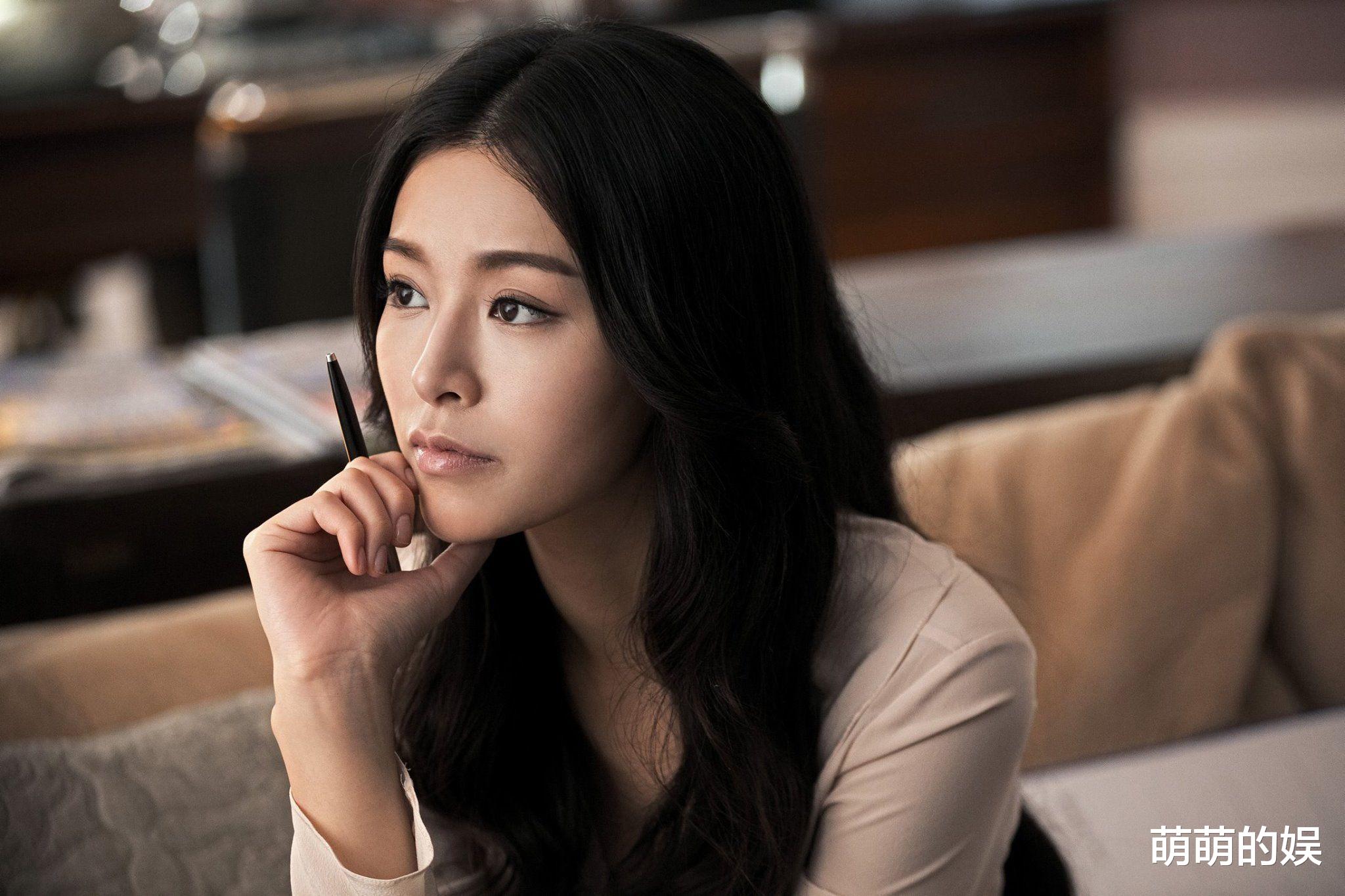 刘亦菲|谢霆锋曾经对她一见钟情，陈冠希为追她还不惜戒烟，却遭她拒绝！