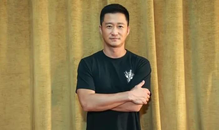 限薪令|演员限薪令出台后，国庆这40多亿的票房，谁才是最大的赢家？