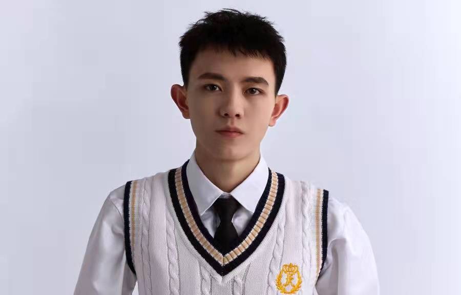 clearlove|吕德华将明凯踢出神鸡营,因实力不行被骂哭,用Solo为自己正名