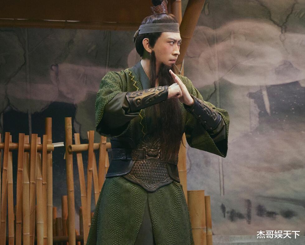 杨洋|杨洋关晓彤范丞丞跳舞上热搜，这是对《喜剧大赛》最大的“讽刺”