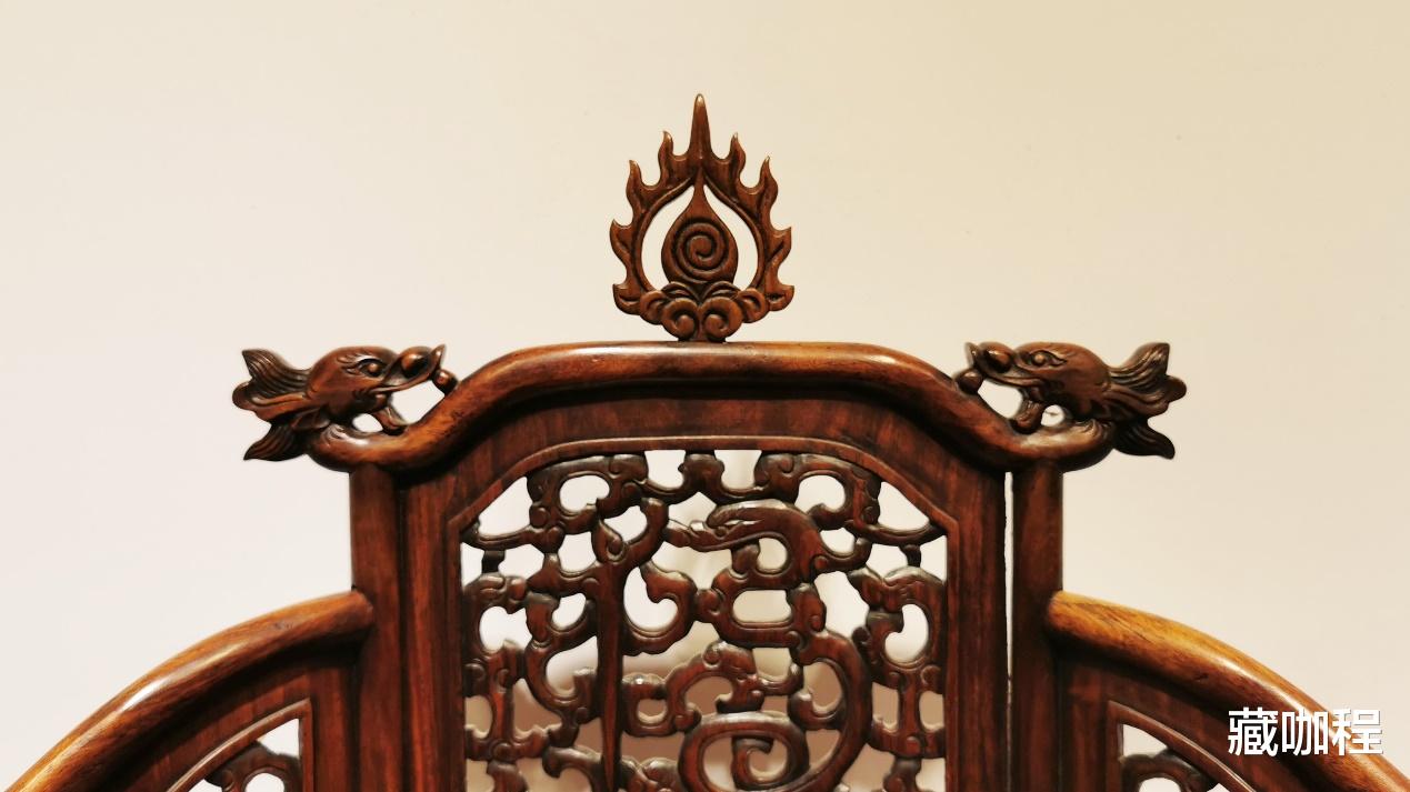 |黄花梨五屏风镜台，夔龙纹组成的是福寿两字？