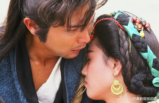 TVB|TVB老剧《怒剑啸狂沙》：远赴内地取景，这大沙漠真是壮观