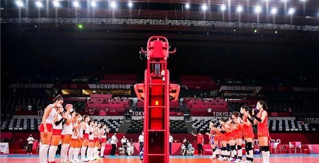 静静聊澸情|谁来买单?王梦洁拒接一传,拉胯表现拖累朱婷,郎平脸色铁青