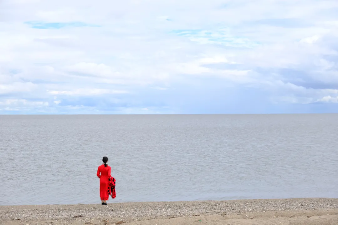 监控视频 你越在意什么，什么就会折磨你