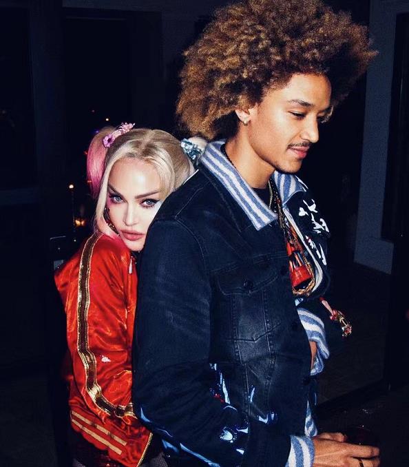 尹天雪|63岁麦当娜交往20任年下男 最年轻仅27岁 女儿比妈更会玩