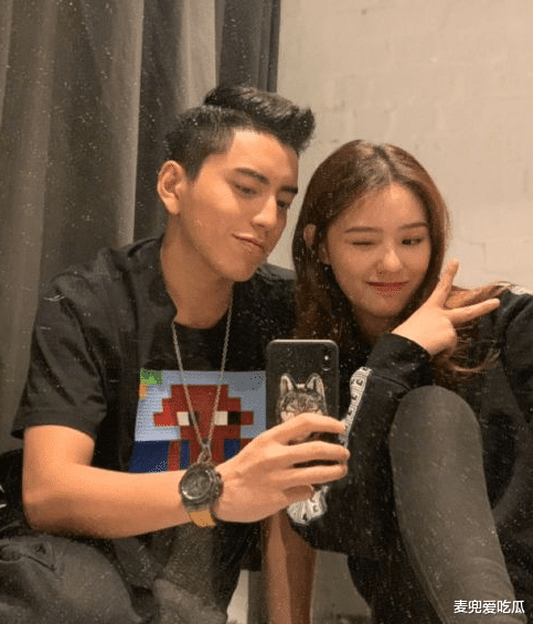 王大陆|王大陆蔡卓宜约会被拍？王大陆打扮低调，女方素颜暴露真实颜值