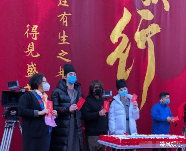 吴京|吴京捧红的“白眼狼”，爆红后反咬一口，负面新闻被扒出不忍直视