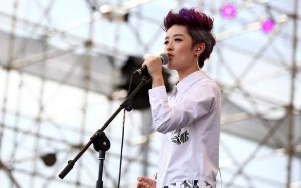 包小柏|知名音乐人包小柏痛失爱女，12年前因曾轶可晋级20强而愤然离席