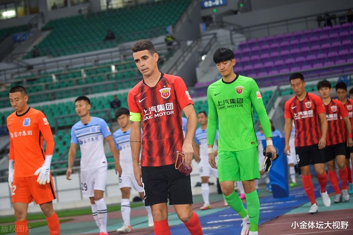 梅西|爭(zhēng)冠提前上演！魯能5分領(lǐng)跑，下輪直接拼上港，國(guó)安鐵衛(wèi)骨折重傷