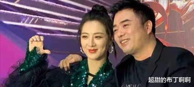 薇娅|薇娅事件后续：电台为她定制的综艺被替换，老家撤她的广告标语