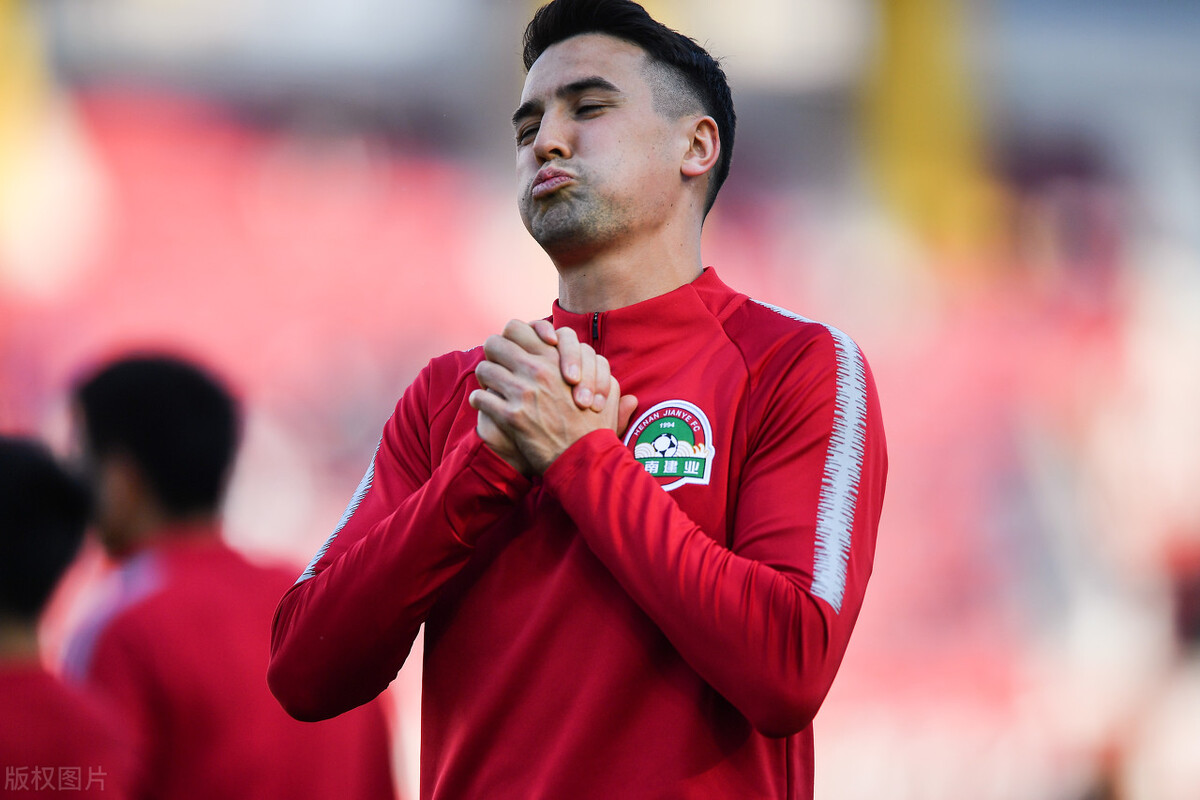 河南|河南嵩山龙门的历史之夜被裁判毁掉，9打12的比赛胜负还有意义吗