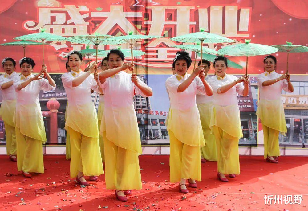 忻州視野 不花一分錢，拿閑置物品就可換貨！忻州這家店開業當天爆滿