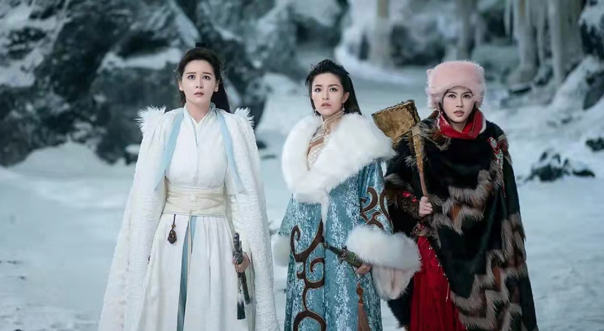 赵敏|文咏珊美貌逆袭baby！穿毛领演赵敏又要成经典，搭档林峰像两辈人