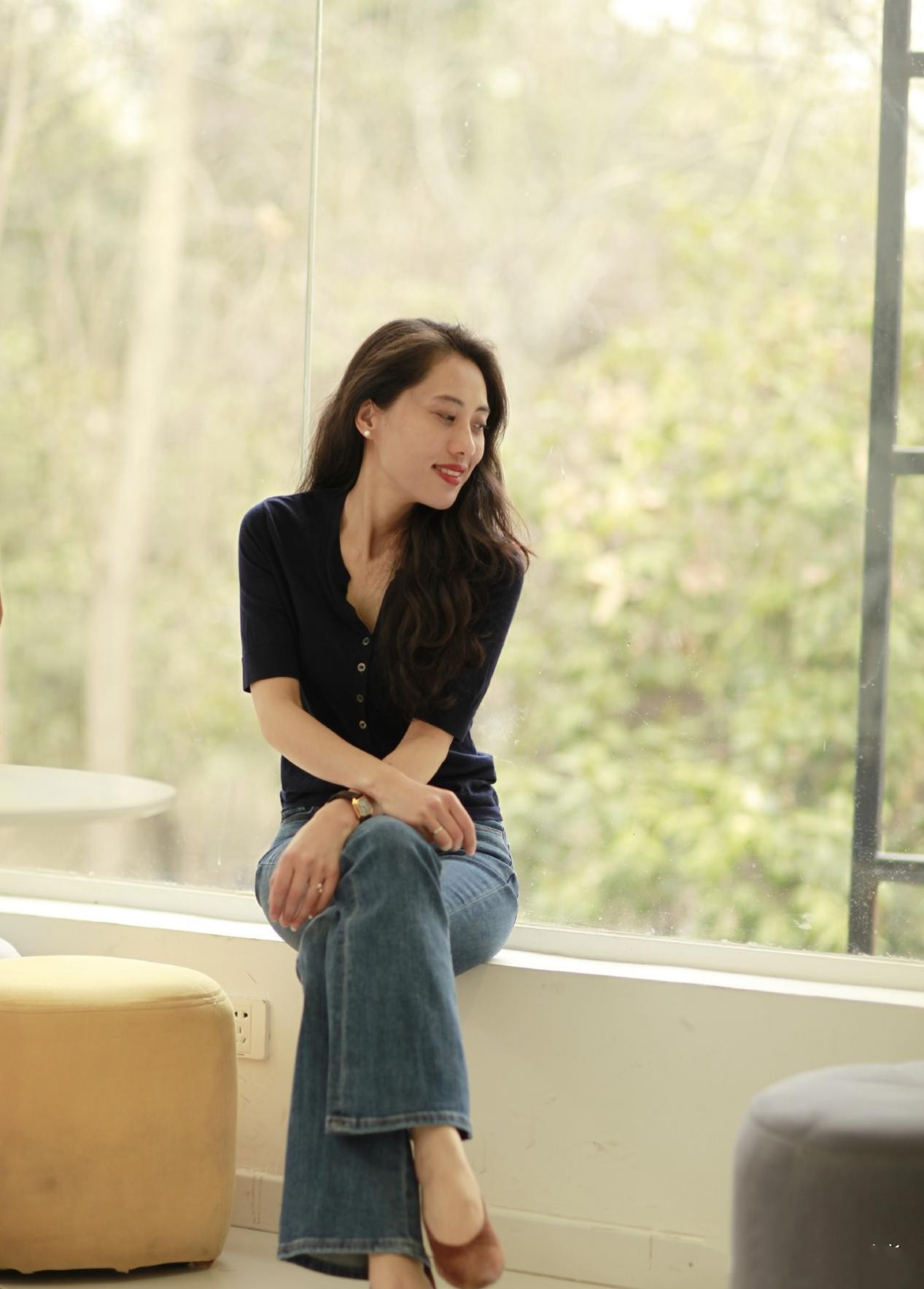 泰安秋子|这才是40岁女人该有的夏日穿搭：不张扬、不装嫩、简简单单就很美！