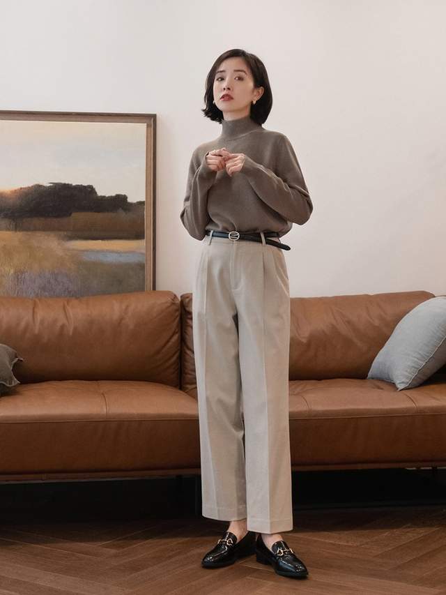 何有强 秋冬穿搭，一定不能错过针织衫的搭配，不仅保暖，而且很好看