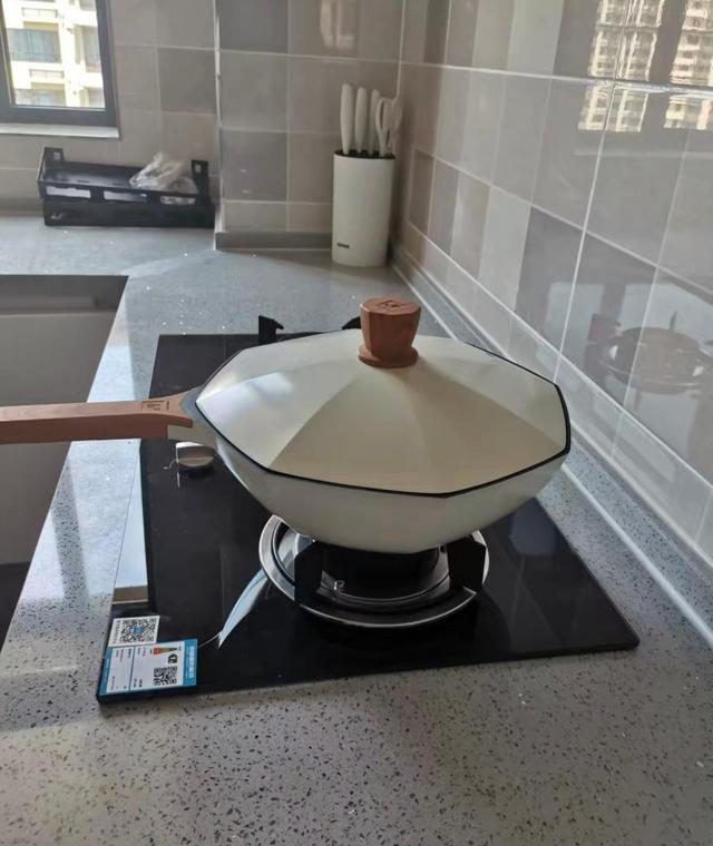 荷花|一见钟情的12个家居用品，买时心疼，用后觉得值，建议备齐