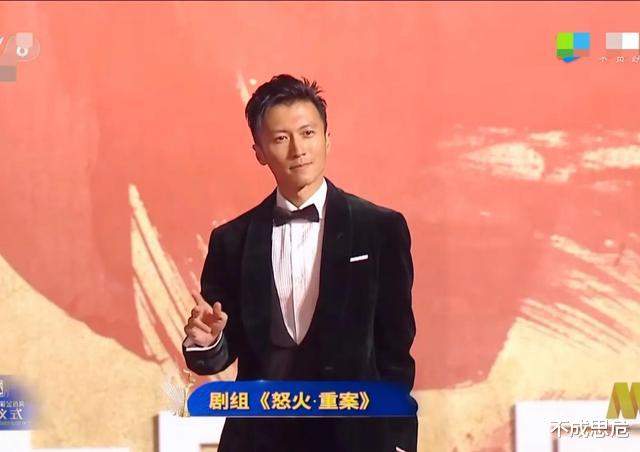 宁静|金鸡红毯精彩瞬间：宁静省布料，女星挺孕肚上场，朱亚文光头亮了