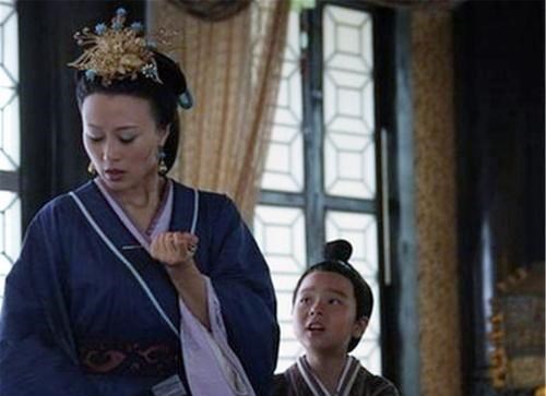 吴有情聊|汉文帝只带六人登基,连夜发了三道圣旨,堪称帝王心术的典范