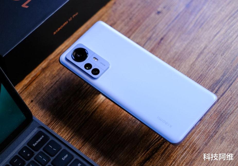 小米科技|小米12 Pro最终售价确认，还买什么iPhone13 Pro Max？
