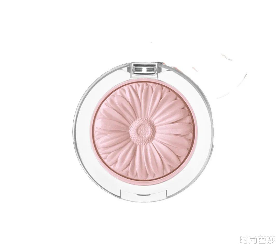 腮红|新剧又变美了！她如何做到换脸不动刀？