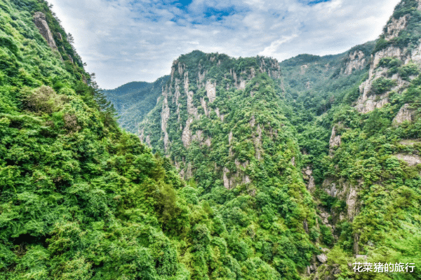 浙江省 这处景区历经15年时间荣升为5A级景区,成浙江十大旅游胜地之一