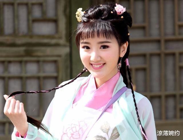 毛晓彤|那天，毛晓彤从外地回家，打算给男友陈翔一个惊喜，却看到男友和一位妙龄女子