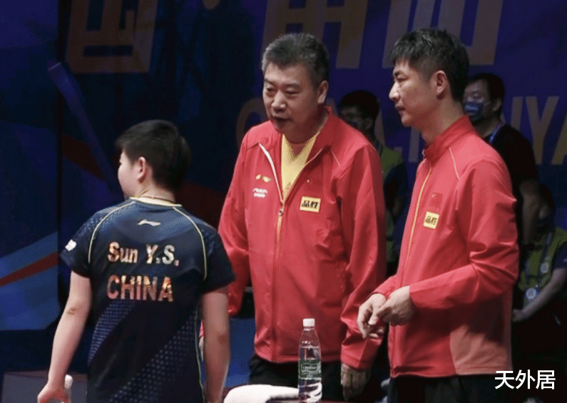 朱雨玲|男女单八强出炉!奥运主力差点出局急坏教练组,朱雨玲意外一轮游