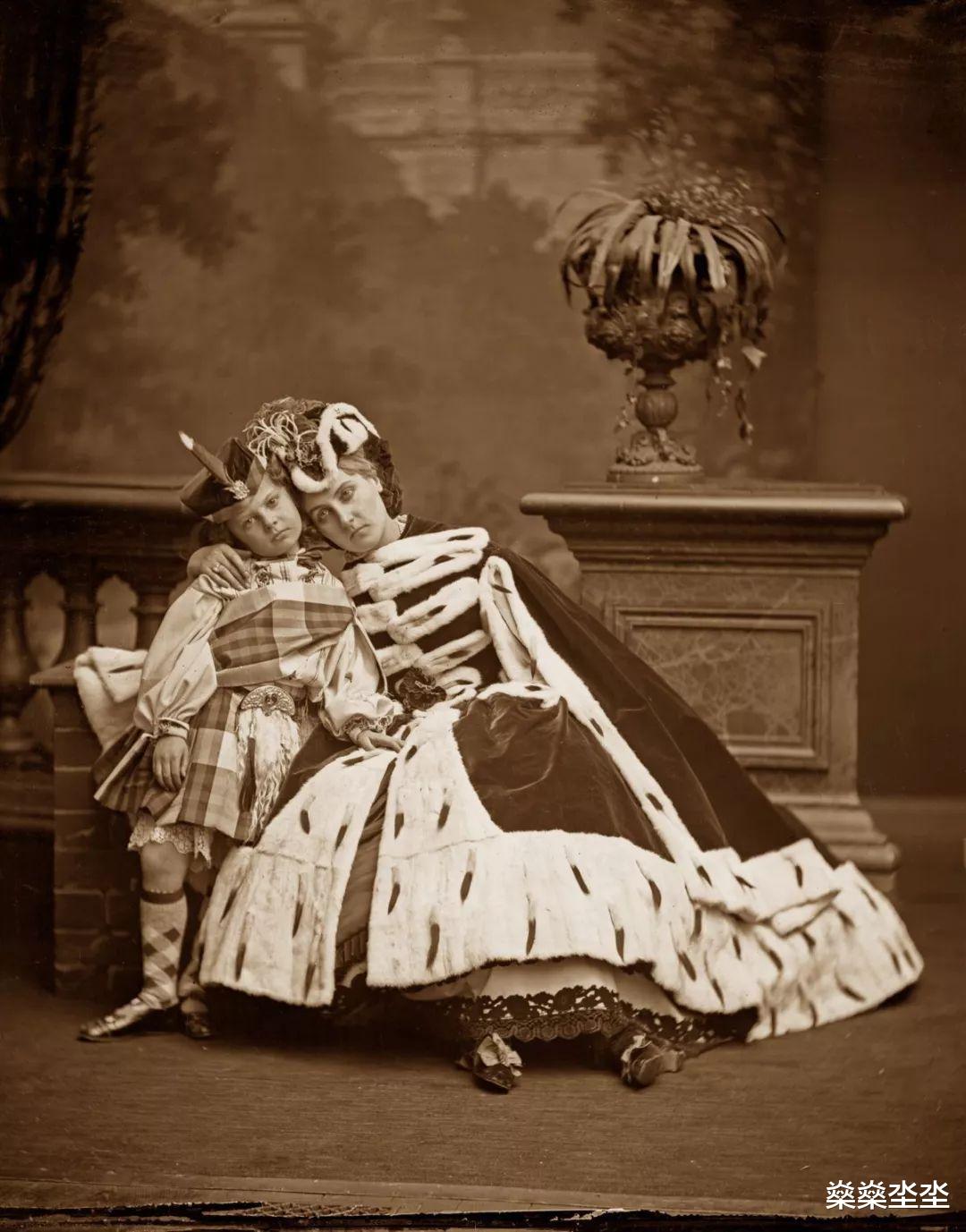 拿破仑|传闻中美貌胜过茜茜公主，但我始终Get不到的美人——卡斯蒂利欧伯爵夫人