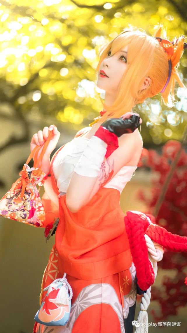 |cos:原神琉焰华舞·宵宫cos正片@拼音音