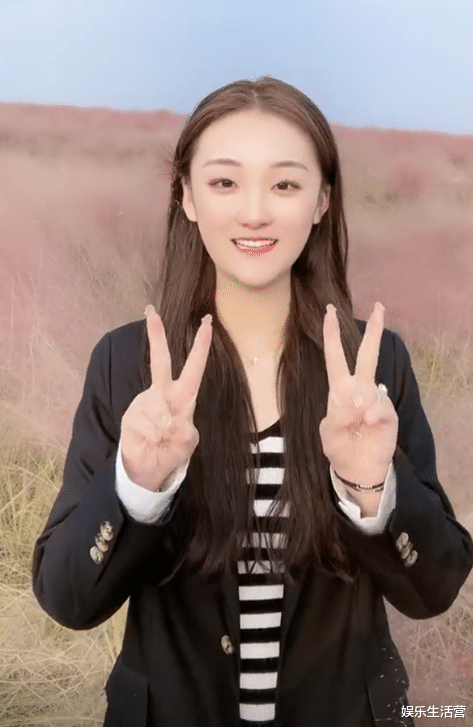 朱之文|大衣哥儿媳签约MCN机构，专场报价1小时3万，网友：舍身取亿