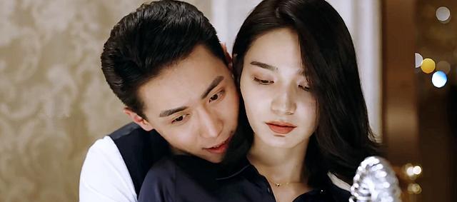 杨幂|杨幂新剧被官方点名批评，剧情无脑脱离常识，确定没侮辱智商？